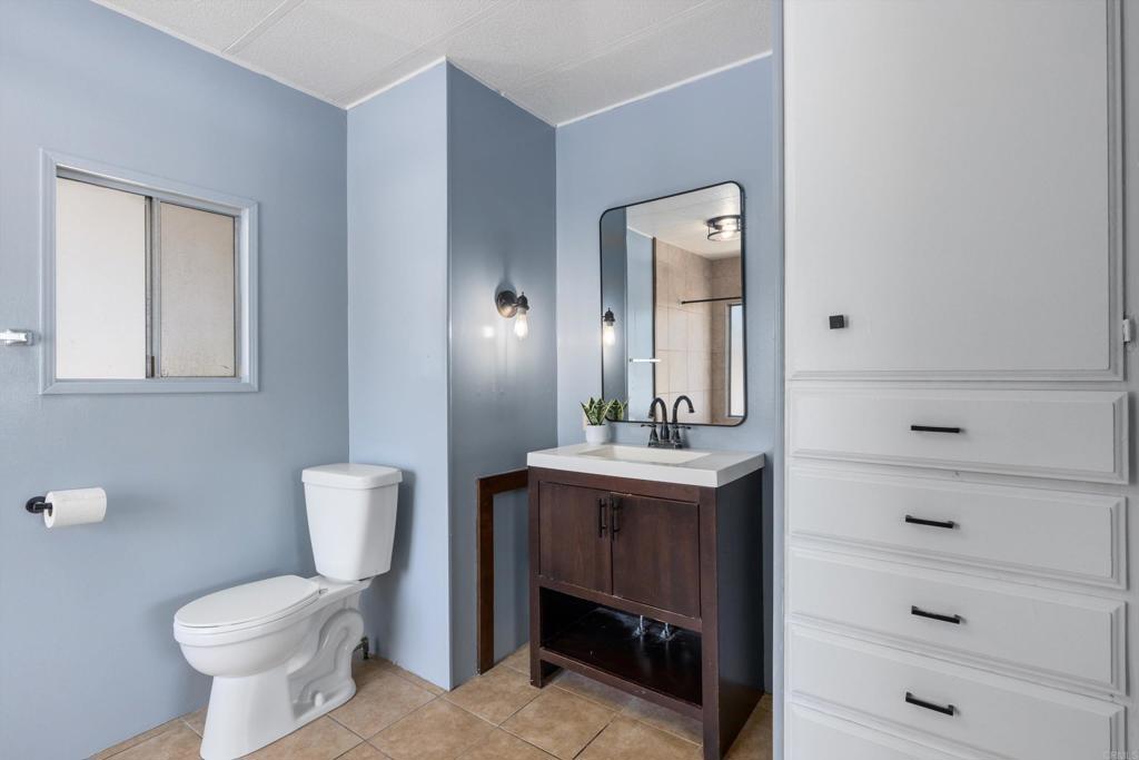 971 Borden Road 18 Property Photo 20