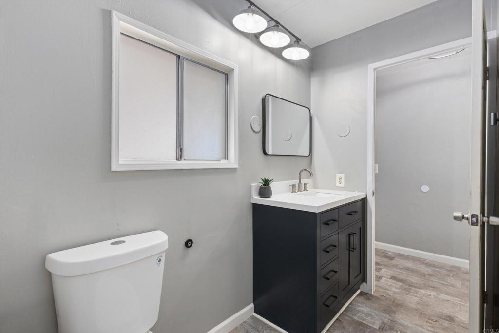 971 Borden Road 18 Property Photo 24