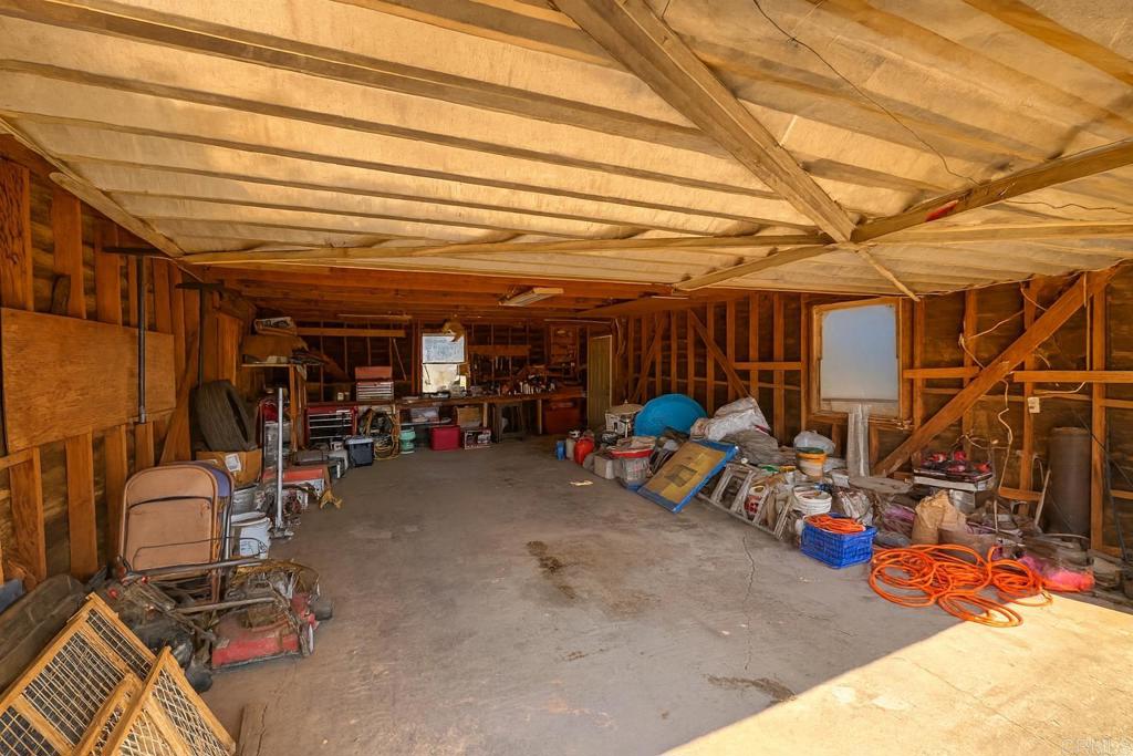 37076 Calico Boulevard Property Photo 23