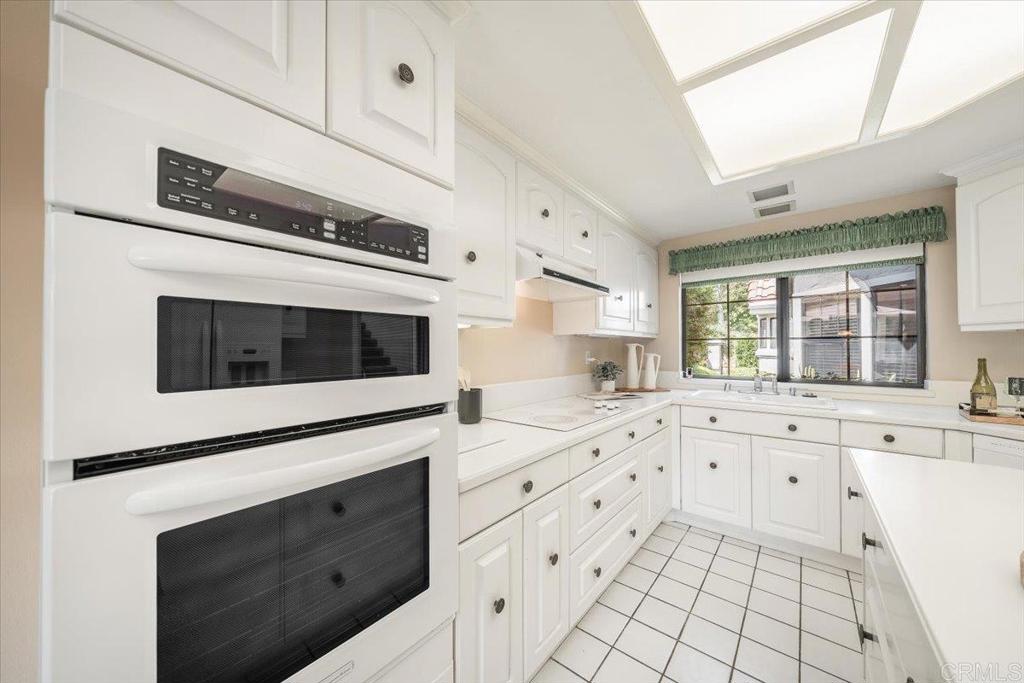 29142 Laurel Valley Drive Property Photo 13