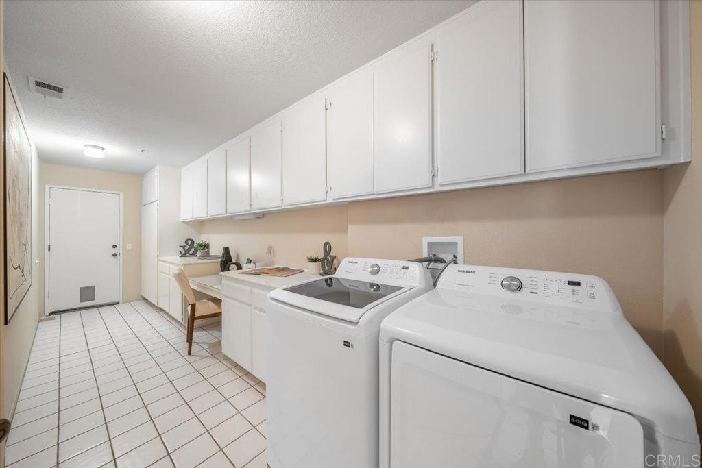 29142 Laurel Valley Drive Property Photo 16
