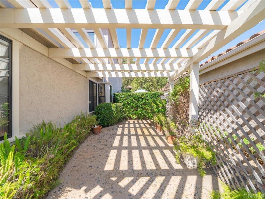 29142 Laurel Valley Drive Property Photo 52