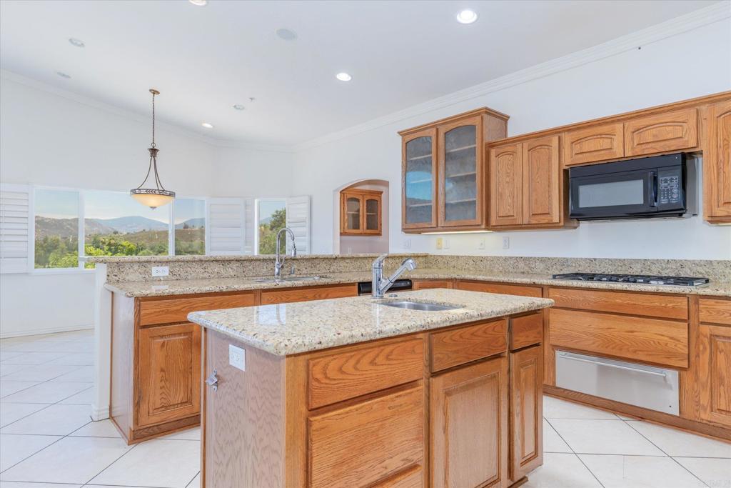 15511 Calistoga Drive Property Photo 14