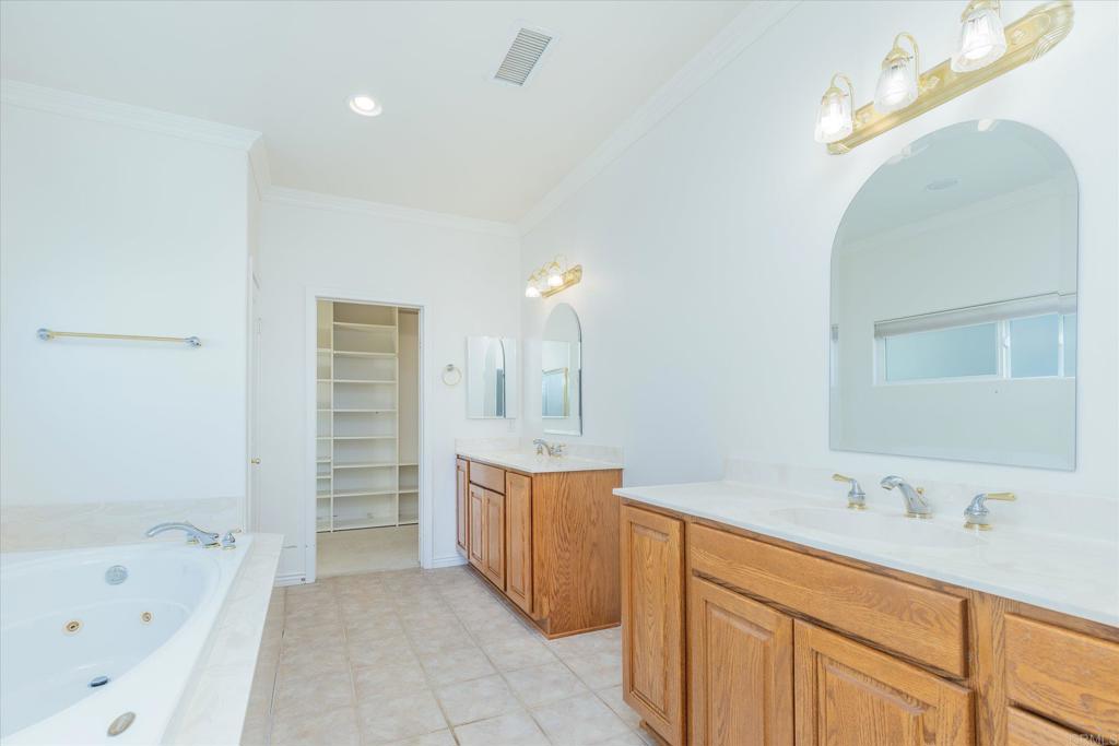 15511 Calistoga Drive Property Photo 19