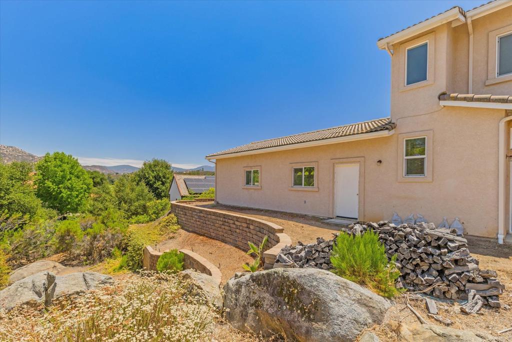 15511 Calistoga Drive Property Photo 28