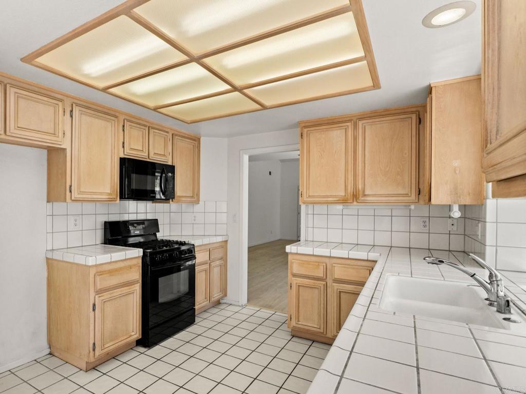 4938 Kalamis Way Property Photo 15