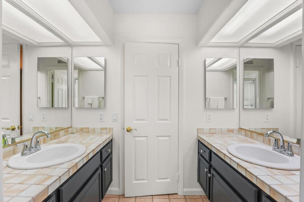 8039 Wing Span Drive Property Photo 21