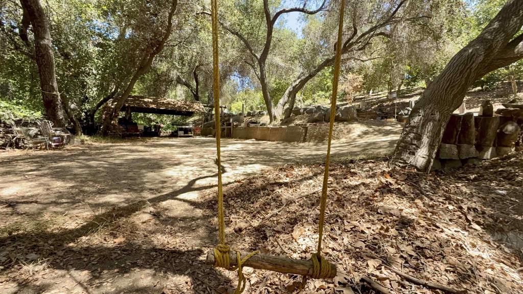 764 Old Highway 395 Property Photo 12