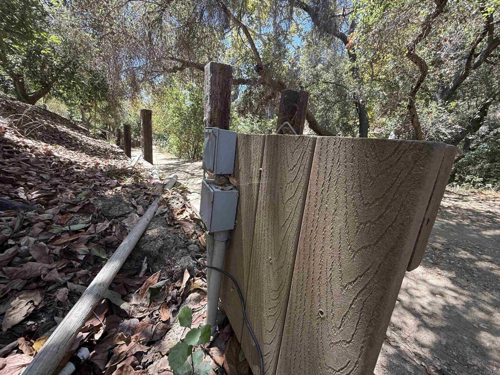 764 Old Highway 395 Property Photo 20