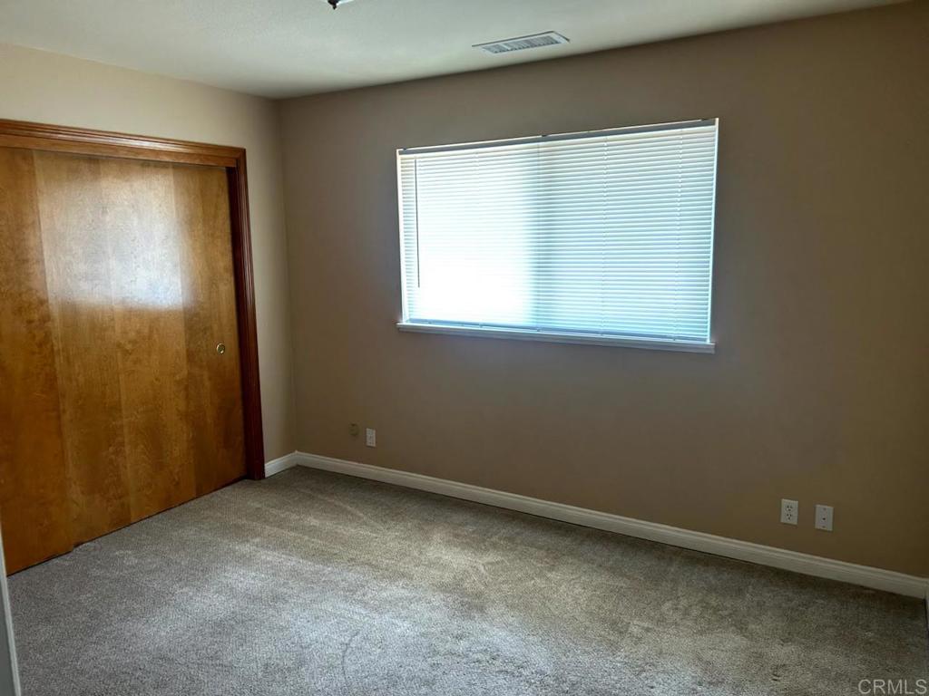 12002 Sky View Drive Property Photo 11