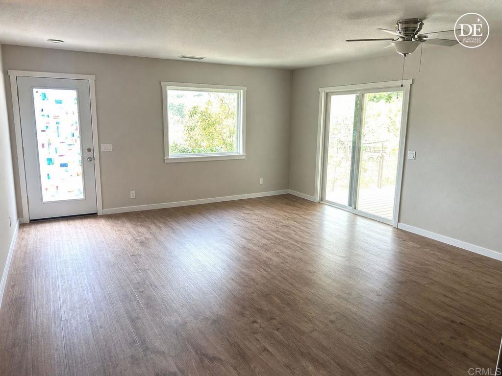 12002 Sky View Drive Property Photo 17