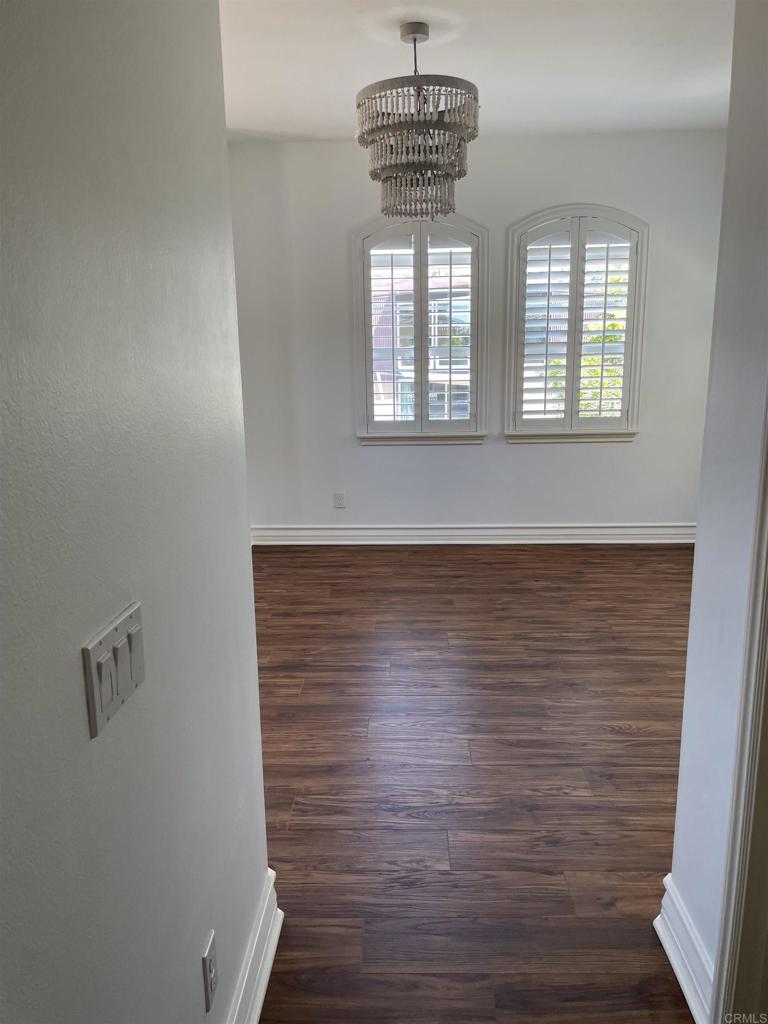 415 N Cedros Property Photo 10