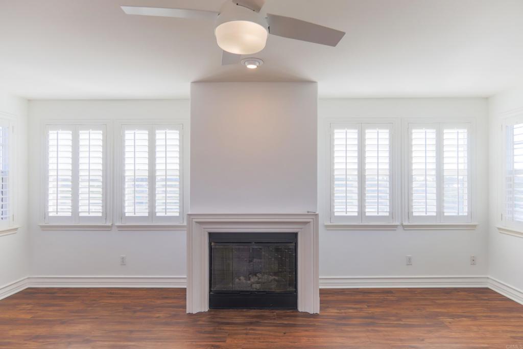 415 N Cedros Property Photo 17