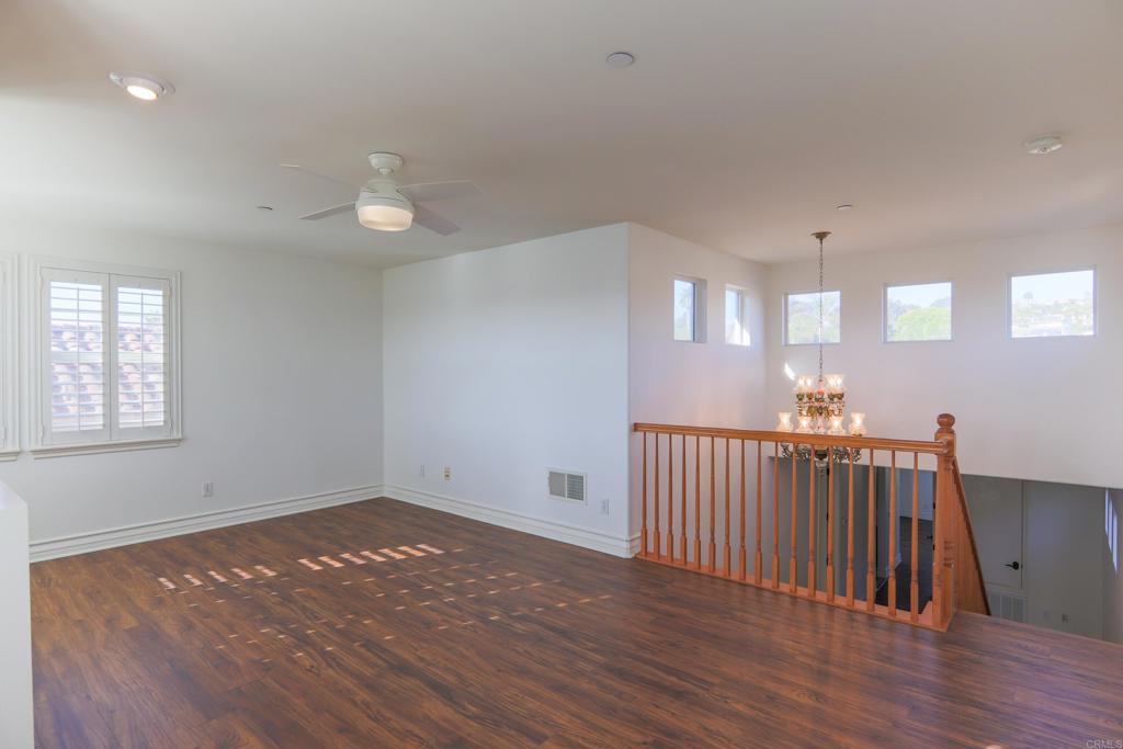 415 N Cedros Property Photo 20