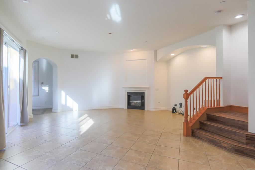 415 N Cedros Property Photo 30