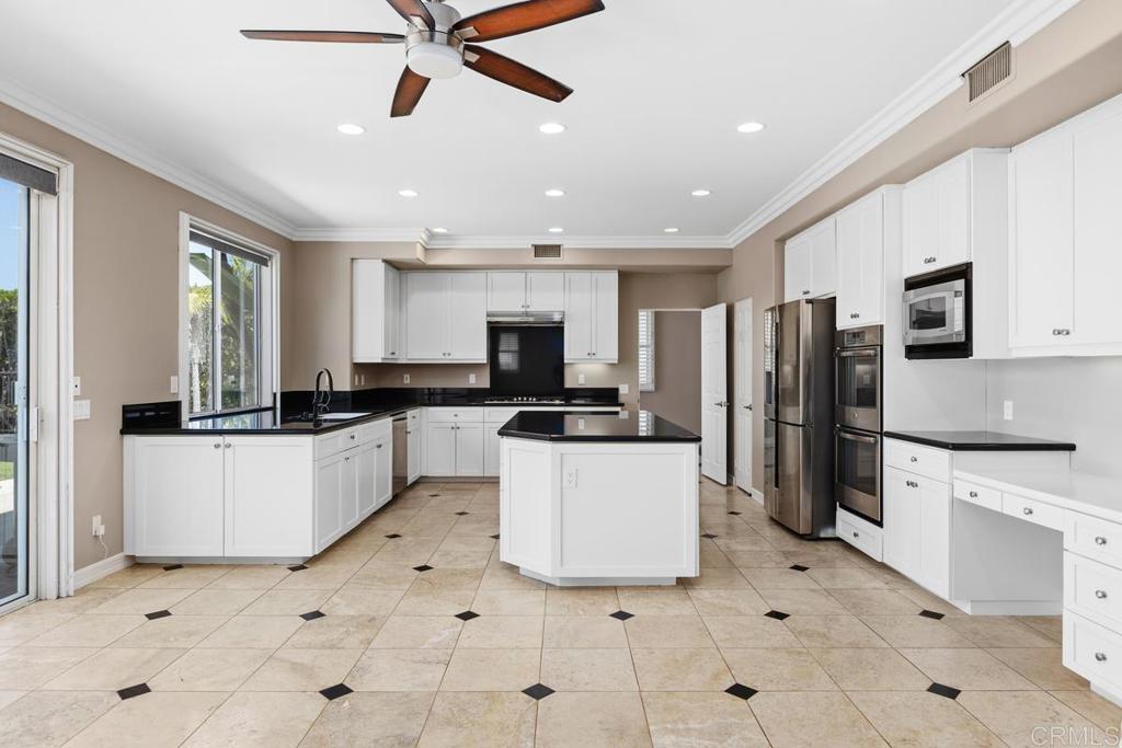 5116 White Emerald Drive Property Photo 11