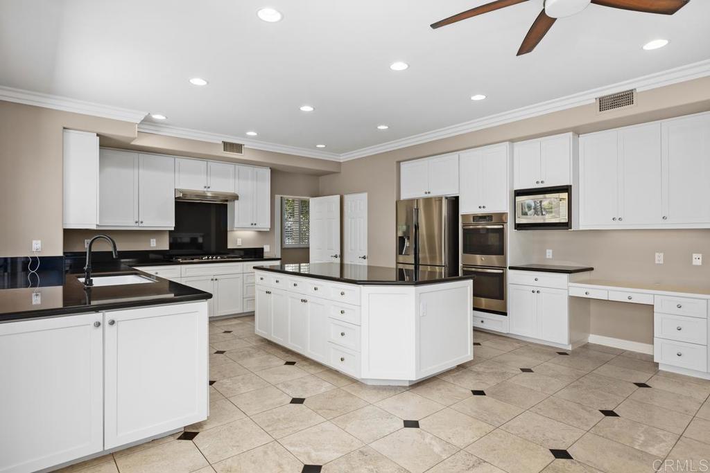 5116 White Emerald Drive Property Photo 12