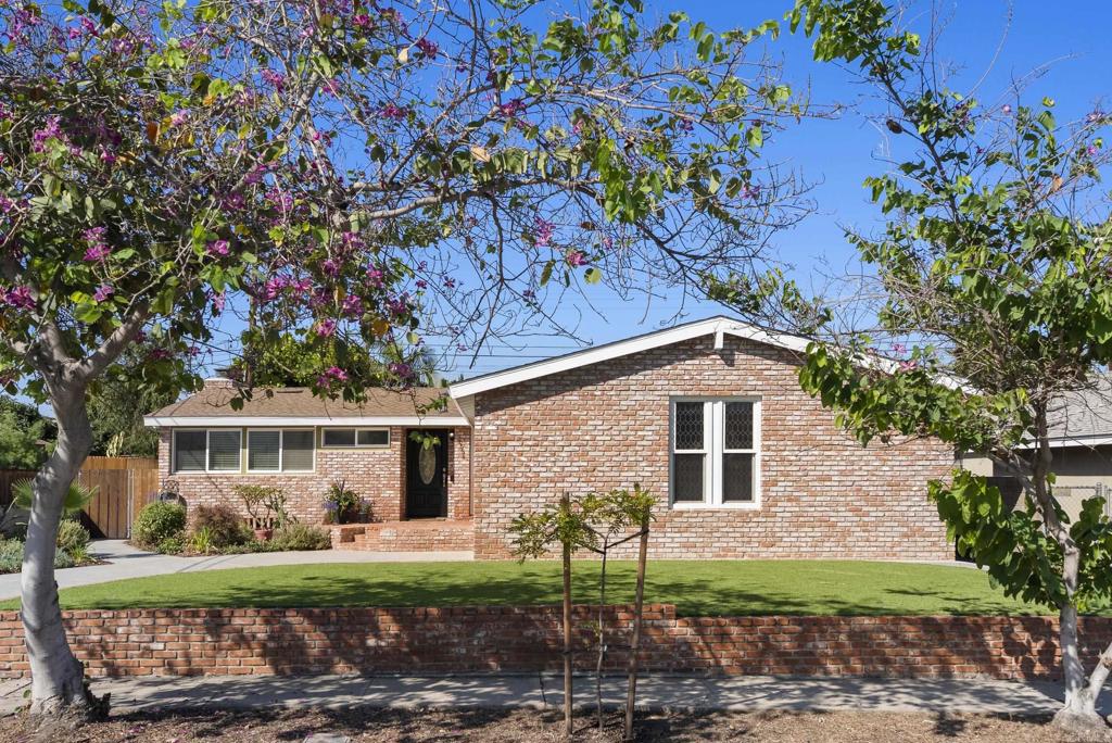5551 Gala Avenue Property Photo 1