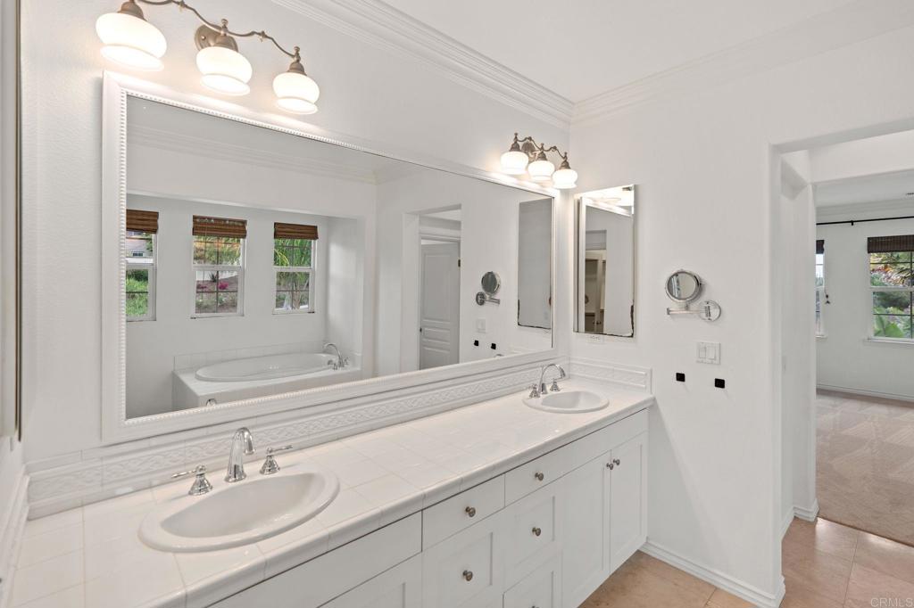 2705 Plumeria Drive Property Photo 15