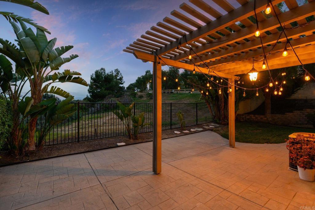 2705 Plumeria Drive Property Photo 28