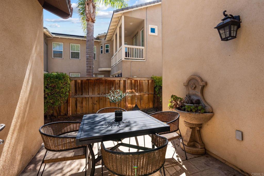 2705 Plumeria Drive Property Photo 28