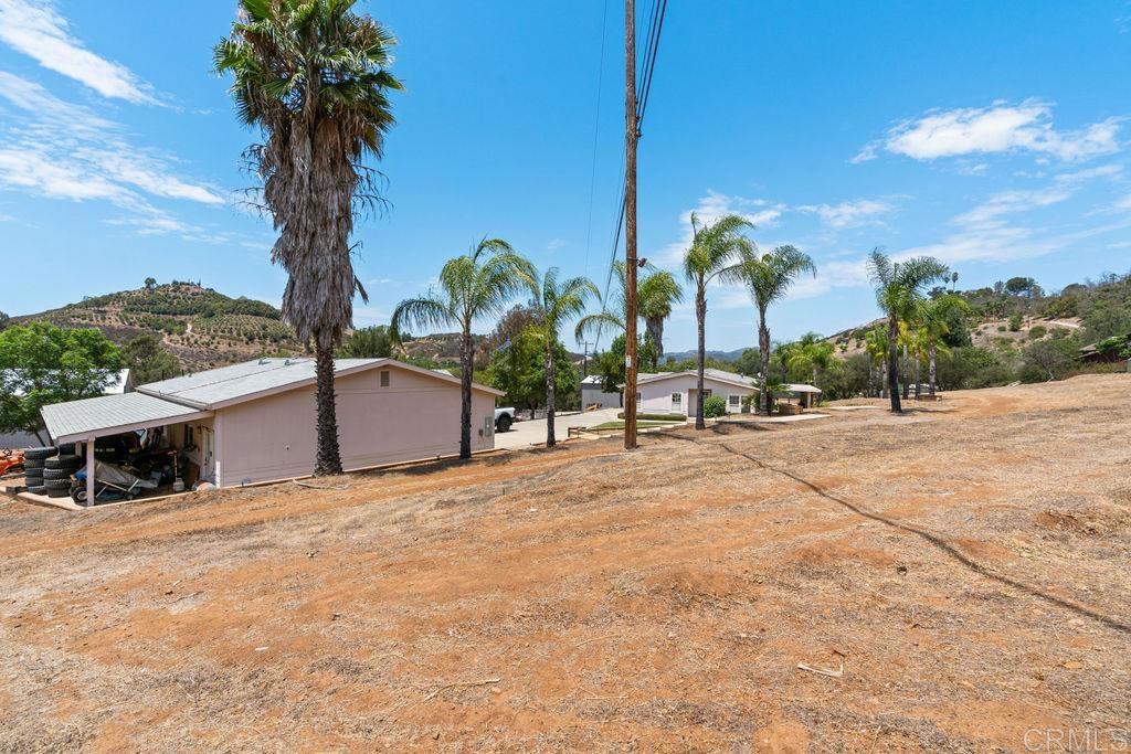 2051 Rainbow Glen Road Property Photo 40