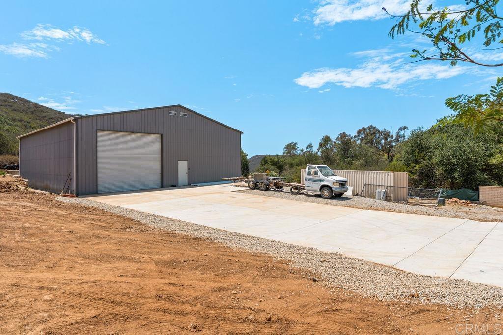 2051 Rainbow Glen Road Property Photo 47