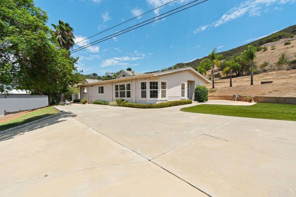 2051 Rainbow Glen Road Property Photo 62