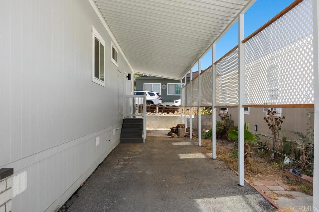 1638 Calavo Road 43 Property Photo 5