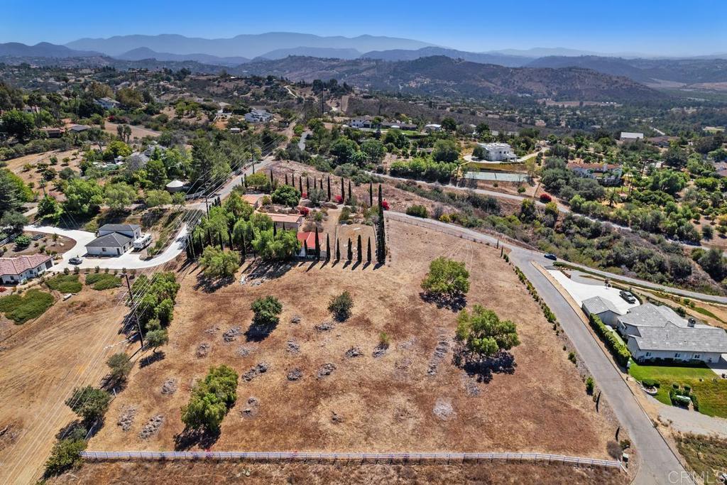 Linda Vista Terrace Property Photo 4