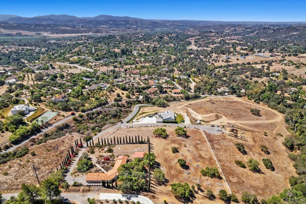 Linda Vista Terrace Property Photo 6