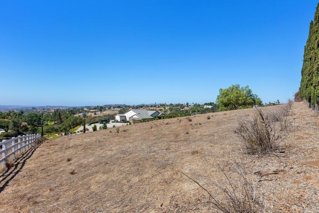 Linda Vista Terrace Property Photo 11