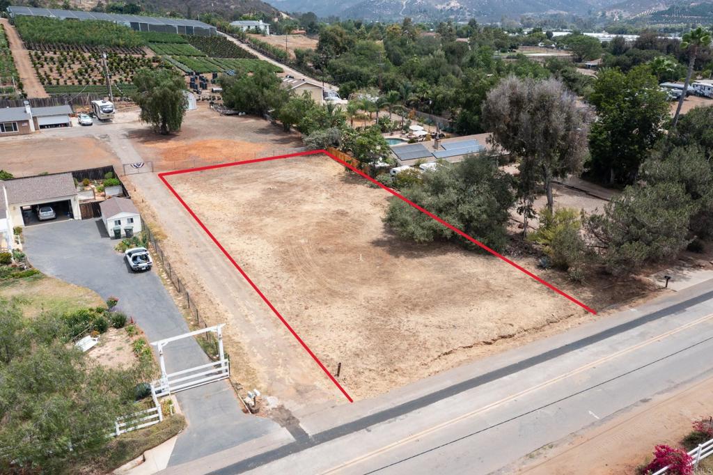 Cassou Road Property Photo 3