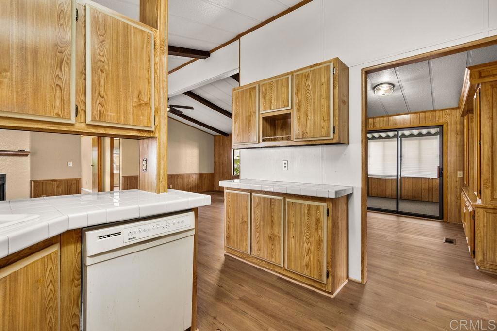 5228 Don Valdez Drive Property Photo 11