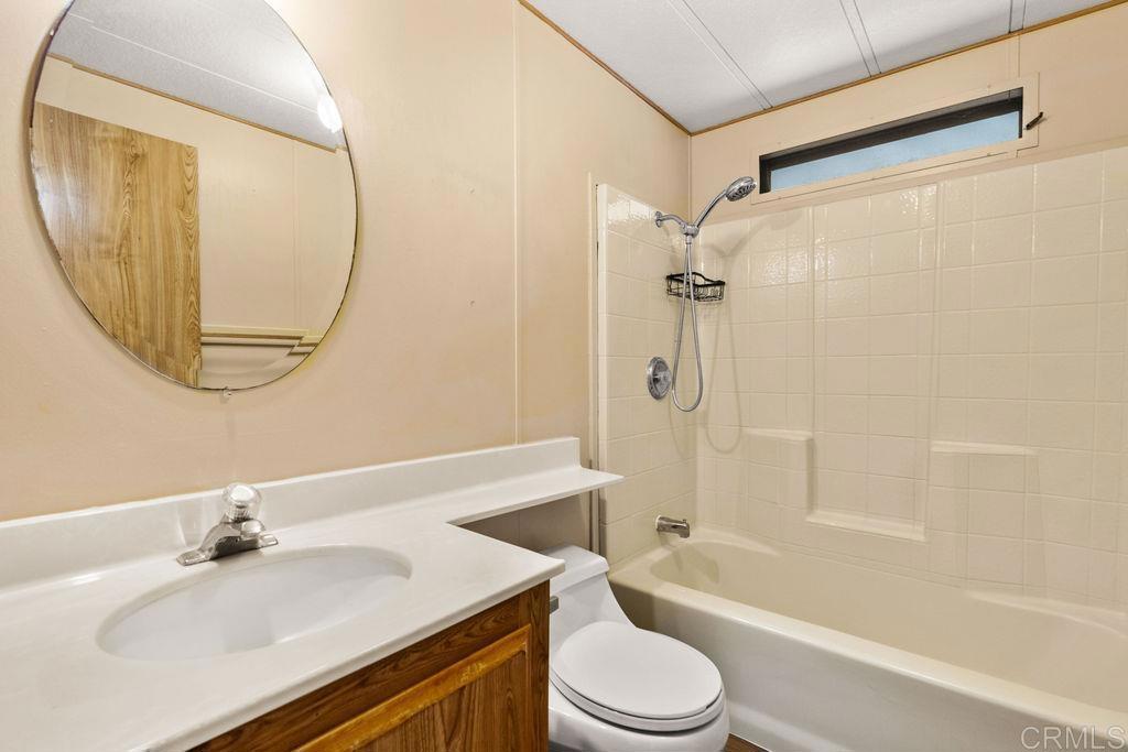 5228 Don Valdez Drive Property Photo 27
