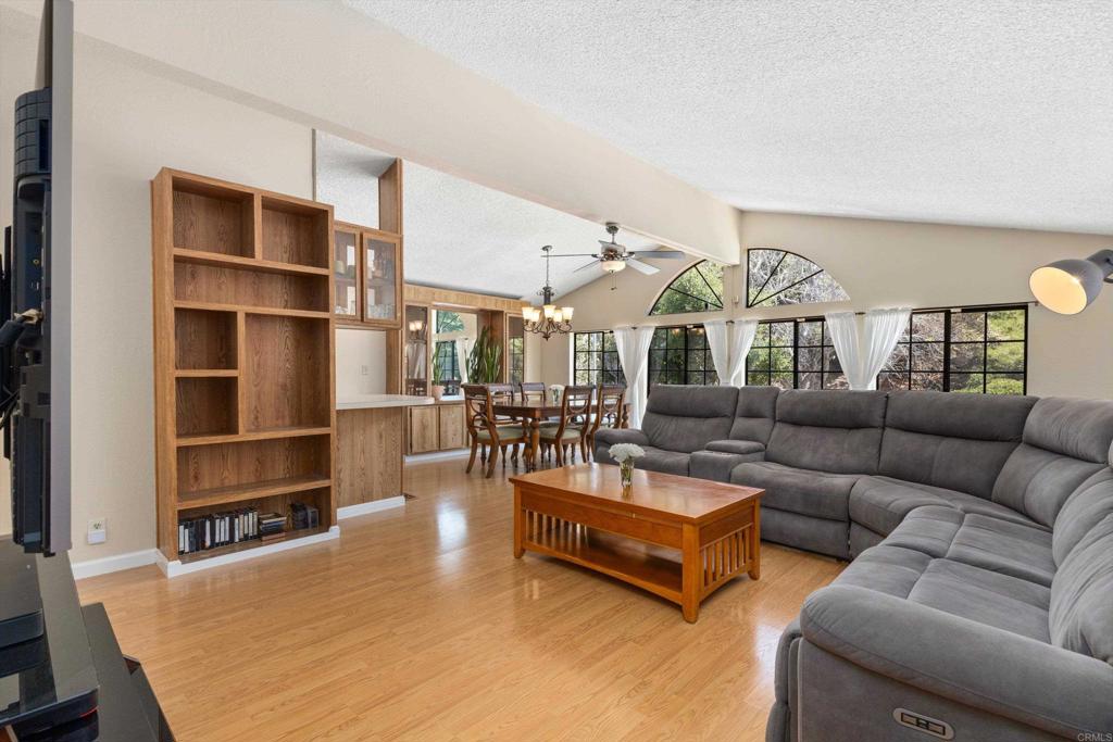 369 Alpine Lane Property Photo 8