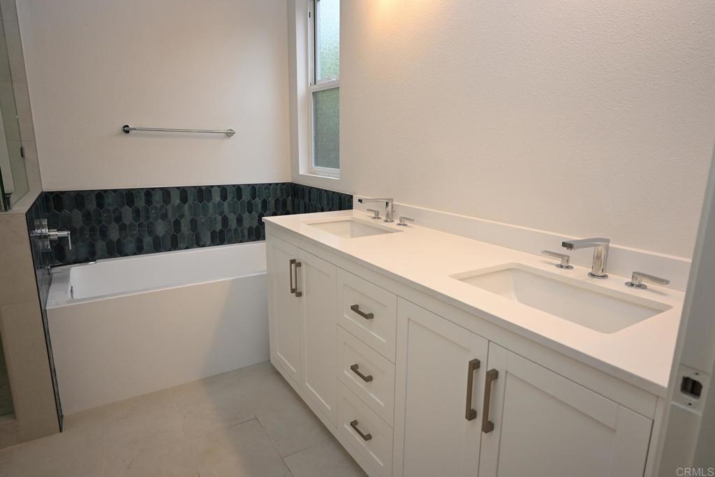 1881 Caminito Velez Property Photo 24