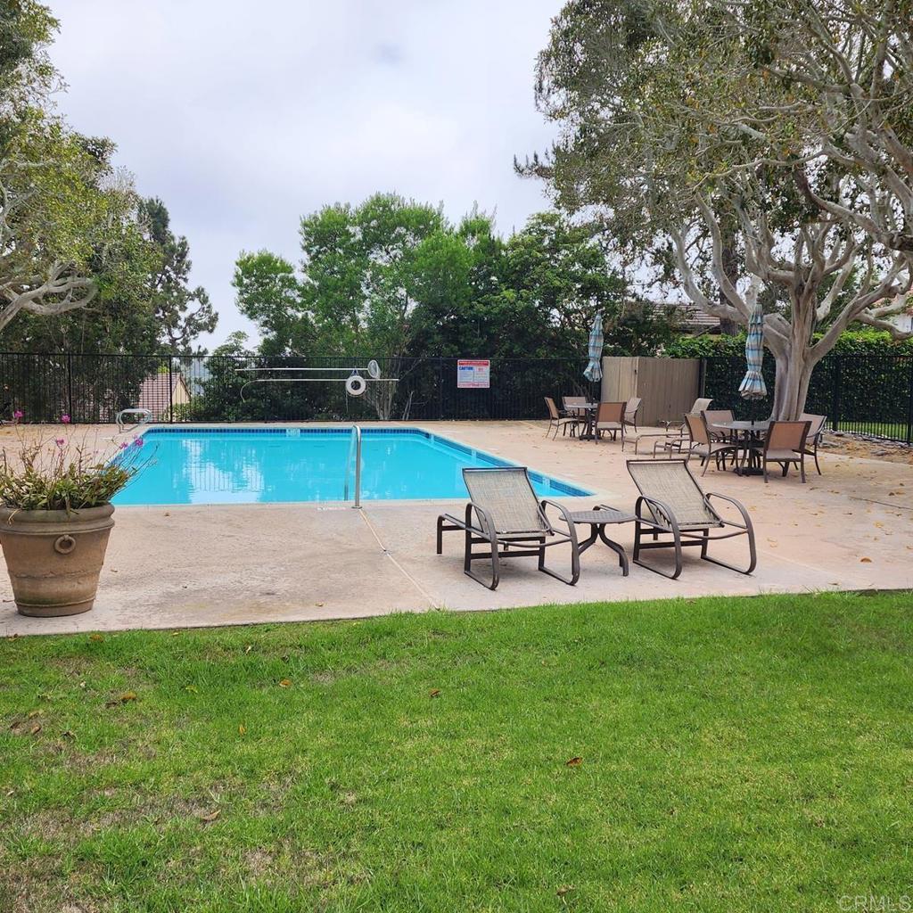 1881 Caminito Velez Property Photo 45