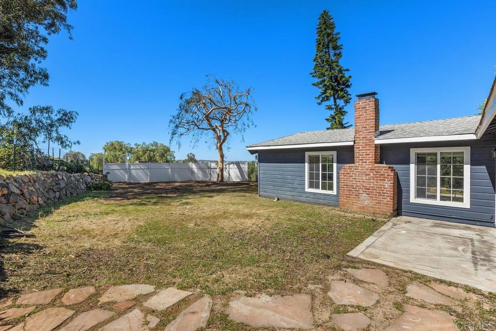835 Barsby St Main House Property Photo 25