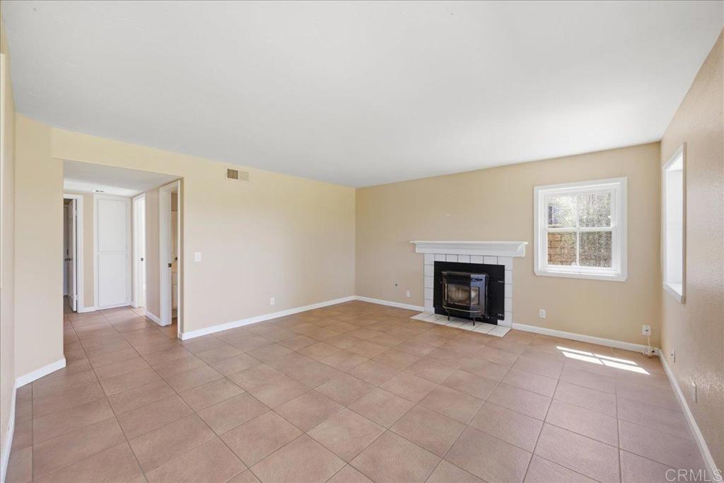 842 Porter Way Property Photo 6