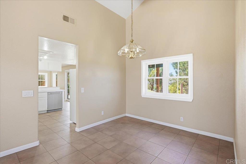842 Porter Way Property Photo 8