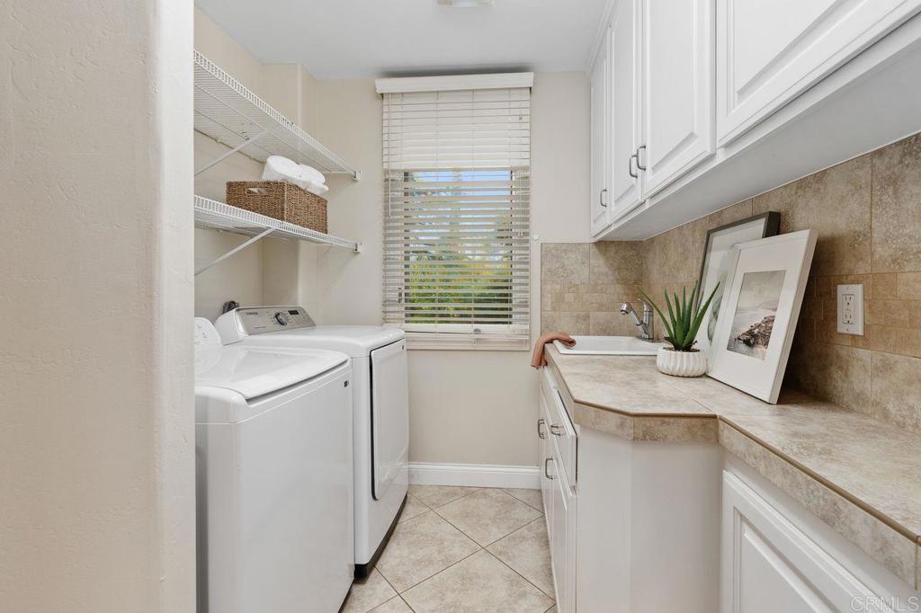 602 Hymettus Avenue Property Photo 23