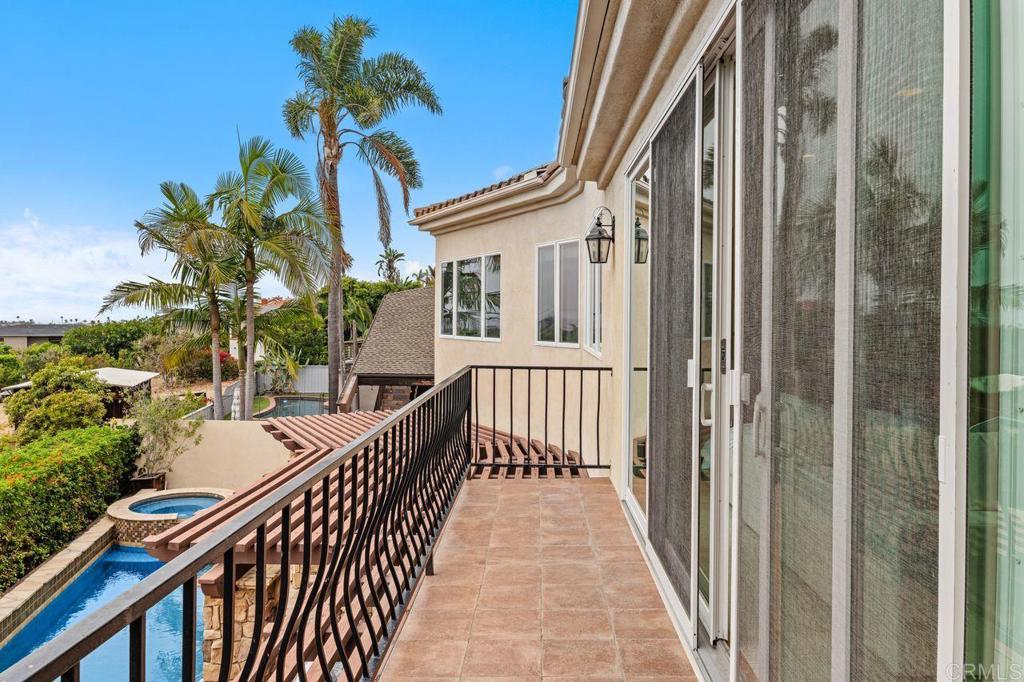 602 Hymettus Avenue Property Photo 44