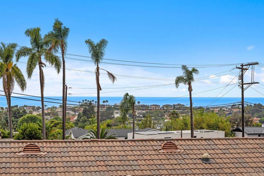 602 Hymettus Avenue Property Photo 45