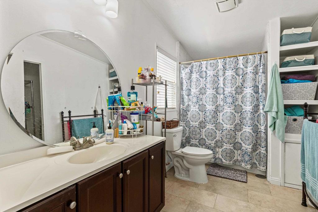 400 N Melrose Drive N 23 Property Photo 11
