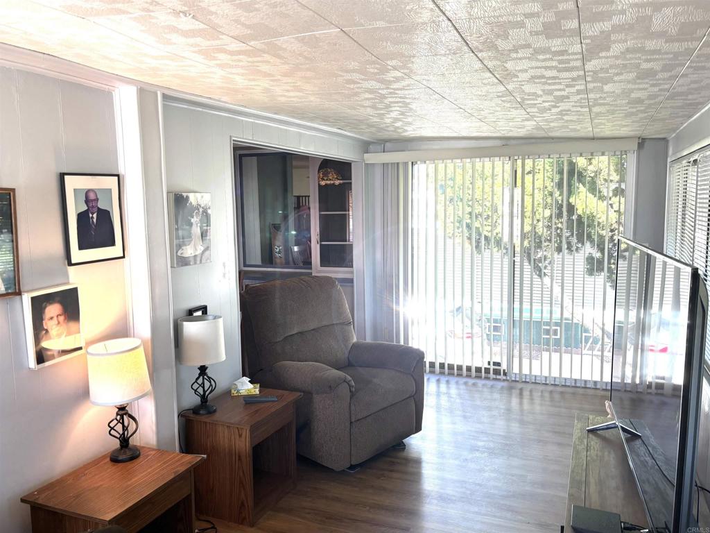 955 Howard 28 Property Photo 15