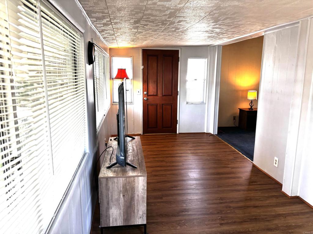 955 Howard 28 Property Photo 17