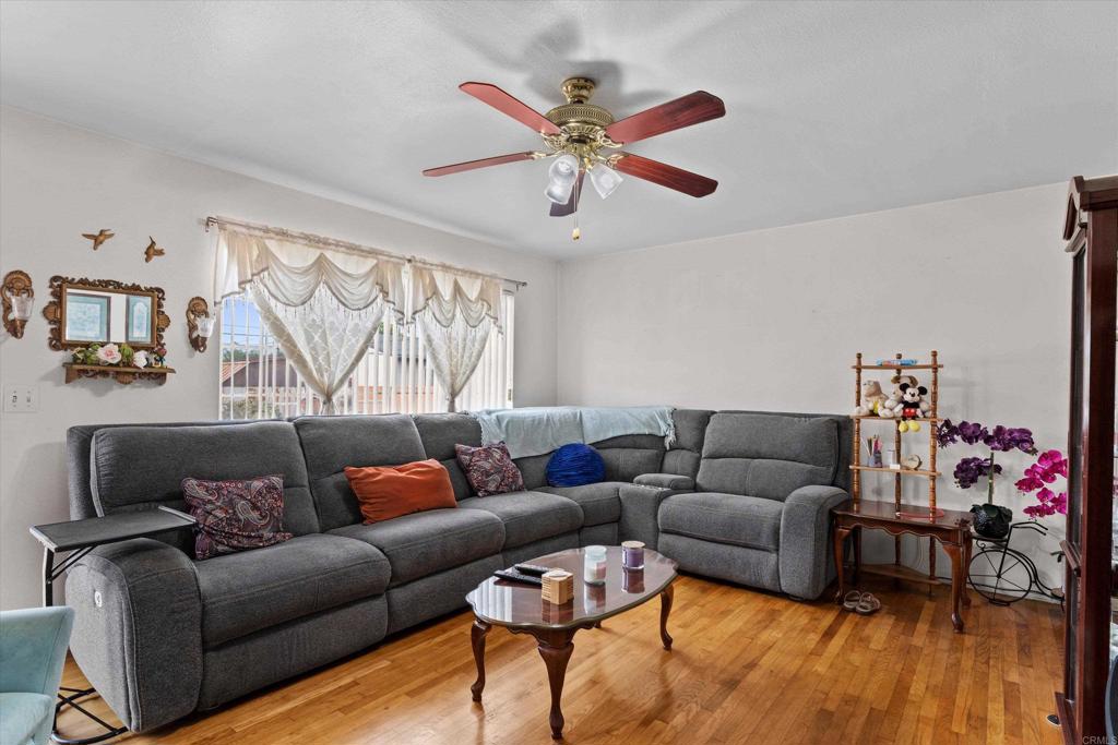 1240 70 Holly Avenue Property Photo 16
