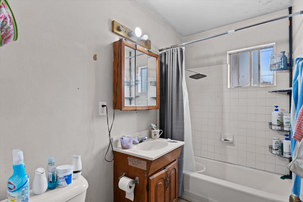 1240 70 Holly Avenue Property Photo 42