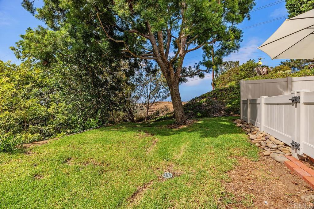 1996 Ursina Place Property Photo 18